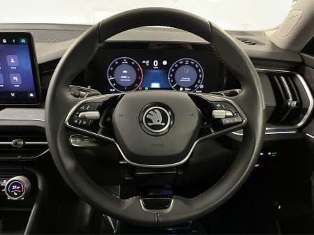 2025 Skoda Kodiaq Selection+ 2.0TDI 150BHP DSG - Reversing Camera - Climate Control - Heated Seats - Cruise Control - Keyless Start - Apple CarPlay/Android Auto €57,950 thumbnail