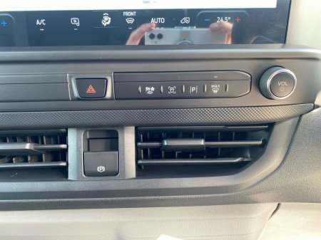 2026 Ford Transit Custom - thumbnail 15