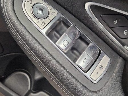 2017 Mercedes-Benz C Class C 220 D AMG A/T €18,950 thumbnail