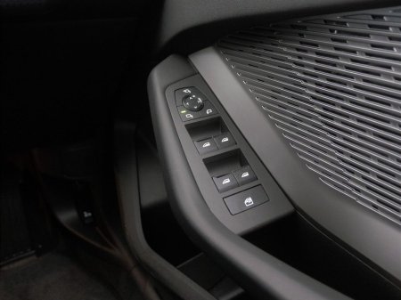 2025 BMW 1 Series 120 Sport €39,900 thumbnail