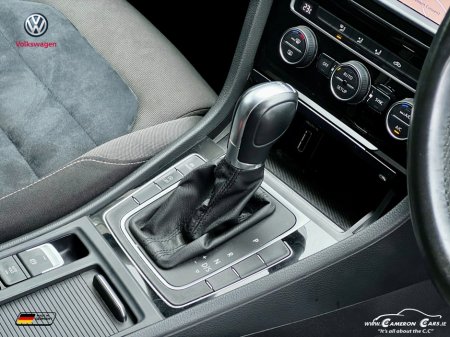 2014 Volkswagen Golf HIGHLINE SPORT AUTOMATIC €14,950 thumbnail