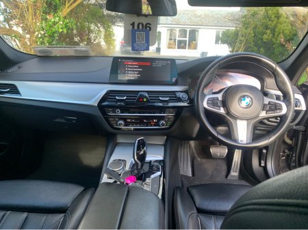 2018 BMW 5 Series - thumbnail 22