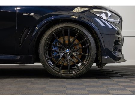 2022 BMW X5 xDrive45e M Sport €57,950 thumbnail