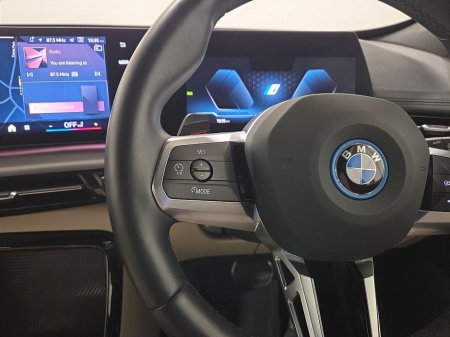 2024 BMW iX1 - thumbnail 17