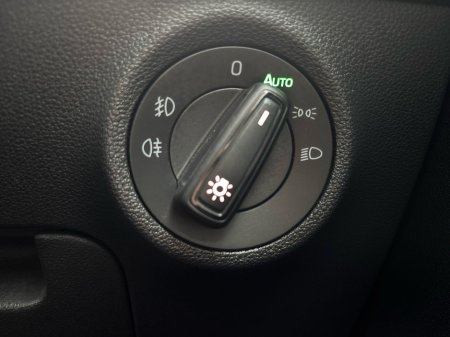 2023 Skoda Karoq 2.0TDI 115HP Ambition €30,995 thumbnail