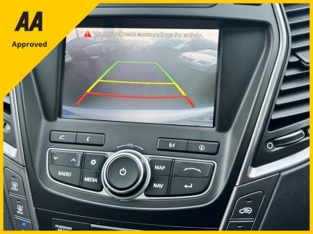 2015 Hyundai Santa Fe 2012 HYUNDAI SANTA FE 4WD AUTO PREMIUM 2.2d €14,950 thumbnail