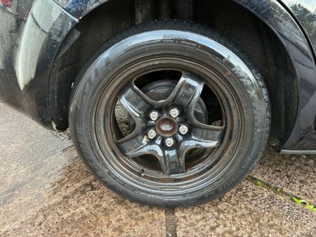 2011 Ford Focus - thumbnail 11