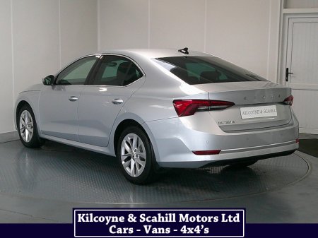 2021 Skoda Octavia SE L FIRST ED TDI EDITION DSG €25,950 thumbnail