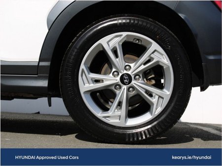 2023 Hyundai Kona EXECUTIVE TWO TONE - 1.0 PETROL €25,797 thumbnail