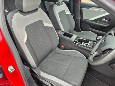 2024 Opel Astra - thumbnail 10