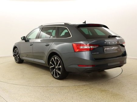2021 Skoda Superb - photo 5