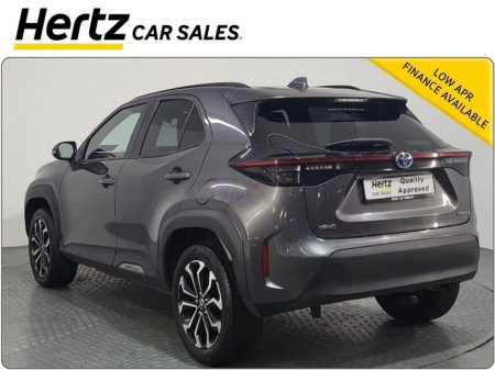 2023 Toyota Yaris Cross - thumbnail 2