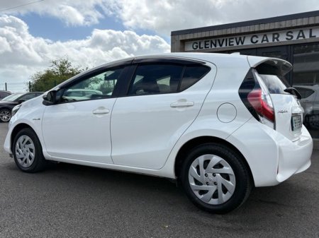 2019 Toyota Aqua - photo 6