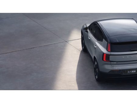 2026 Volvo EX30 - thumbnail 11