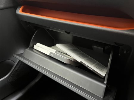 2025 Toyota Rav4 - thumbnail 21