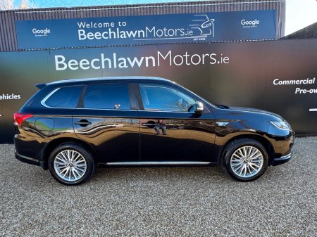 2019 Mitsubishi Outlander - thumbnail 2