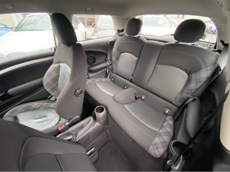 2016 MINI Cooper Manual/Cooper/1.5 Petrol €13,900 thumbnail