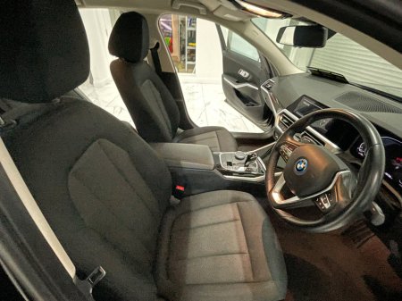 2022 BMW 3 Series  €23,995 thumbnail