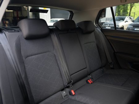 2022 Volkswagen Golf - thumbnail 18