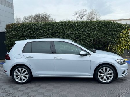 2017 Volkswagen Golf - thumbnail 2