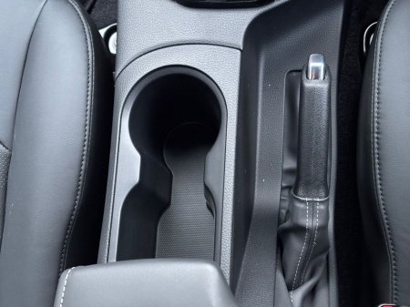 2025 Isuzu D-MAX V-CROSS DCB €48,851 thumbnail