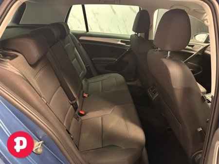 2016 Volkswagen Golf - thumbnail 14