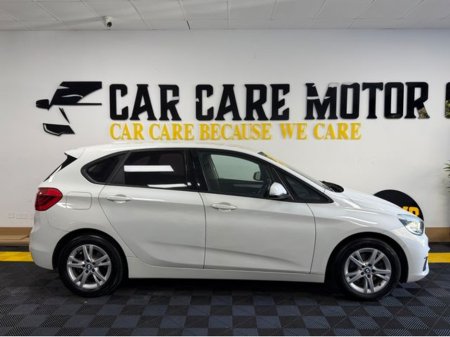 2016 BMW 2 Series - thumbnail 3