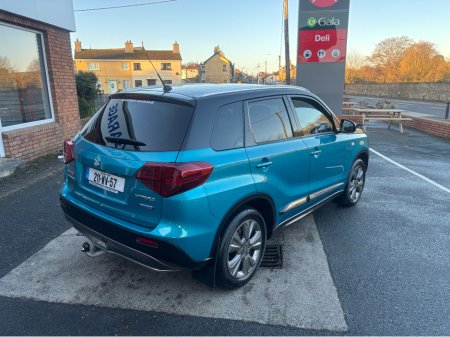 2021 Suzuki Vitara 1.4 BOOSTERJET HYBRID S SZ-T 5DR €21,750 thumbnail
