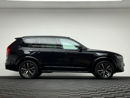 2025 Volvo XC90 - thumbnail 7