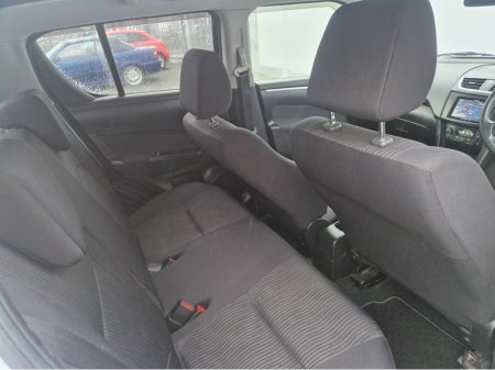 2014 Suzuki Swift 1.2 PETROL AUTO €8,450 thumbnail