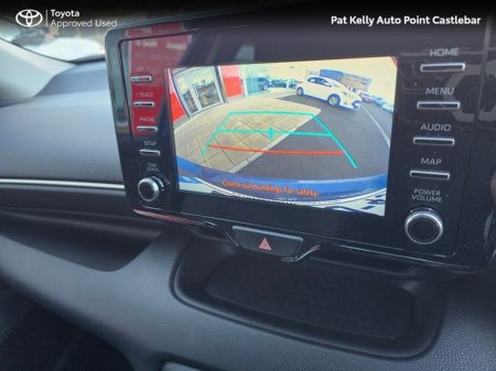 2023 Toyota Yaris - thumbnail 16