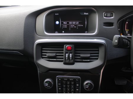 2016 Volvo V40 2.0D4 SPORT 5DR HATCHBACK AUTO HUGE SPEC  // 1 OWNER CAR // AS NEW CONDITION THROUGHOUT // BUY WITH CONFIDENCE AA AND SIMI APPROVED DEALER 2025 // FINANCE ARRANGED // €14,950 thumbnail