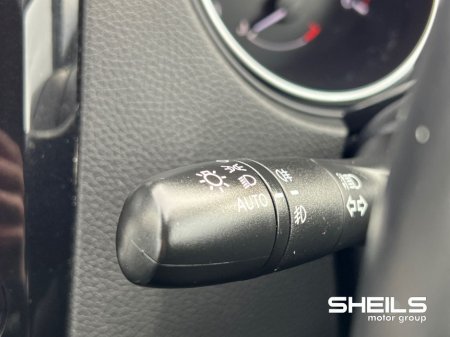 2019 Nissan Qashqai 1.5 Diesel SV *Panoramic Glass Roof* €16,500 thumbnail