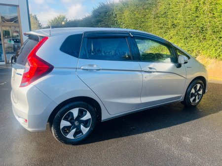 2019 Honda Fit ALLOYS // REVERSE CAM // BLUETOOTH €14,900 thumbnail