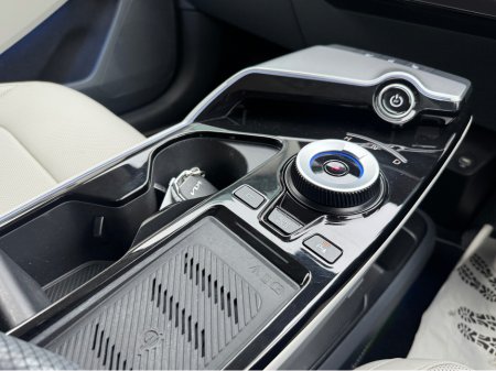 2023 Kia EV6 EARTH €34,495 thumbnail