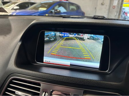 2014 Mercedes-Benz E Class E SERIES BLUETEC AMG SPORT 2DR AUTO AU €14,999 thumbnail