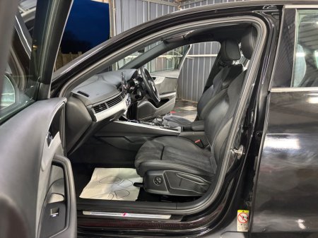 2022 Audi A4 35 TDI 163HP S Tronic S line €32,950 thumbnail