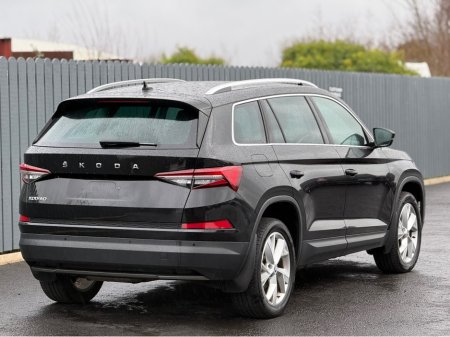 2024 Skoda Kodiaq 7S STYLE 2.0 TDI 15 €47,500 thumbnail