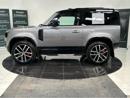 2026 Land Rover Defender - thumbnail 12