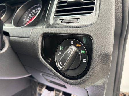 2017 Volkswagen Golf GTD 2.0 MANUAL *FULL SERVICE HISTORY* €18,995 thumbnail