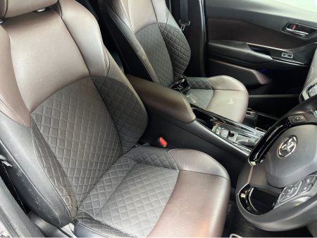 2018 Toyota C-HR - thumbnail 10