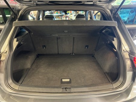 2018 Volkswagen Tiguan 2.0 TDI 150HP BMT 4WD Highline DSG €23,950 thumbnail