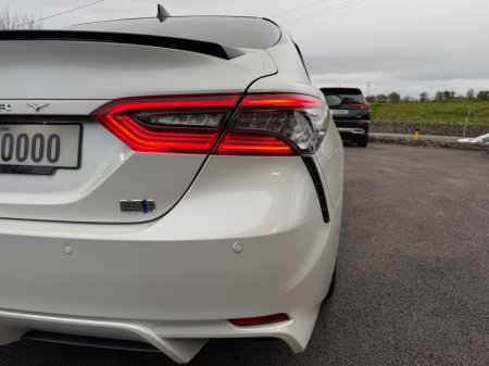 2023 Toyota Camry - thumbnail 17