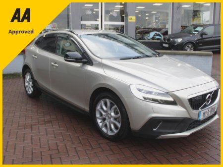 2018 Volvo V40 Cross Country 2.0D4 CROSS COUNTRY EDITION 5DR HATCHBACK AUTO // STUNNING 1 OWNER CAR IN MINT CONDITION // BUY WITH CONFIDENCE AA AND SIMI APPROVED DEALER 2025 // FINANCE ARRANGED // ALL TRADE INS WELCOME // €17,950