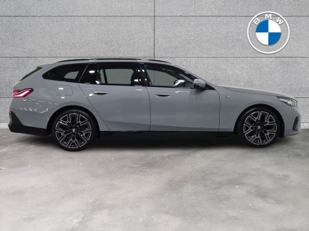 2025 BMW 5 Series - thumbnail 26