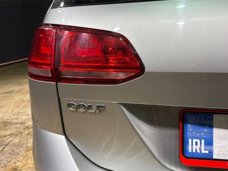 2016 Volkswagen Golf - thumbnail 11