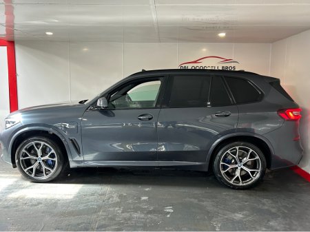 2022 BMW X5 - photo 6