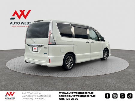 2014 Nissan Serena 2014 Nissan Serena Self Charging Hybrid Automatic 8 Seater €11,950 thumbnail