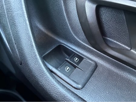 2011 Skoda Fabia - thumbnail 13