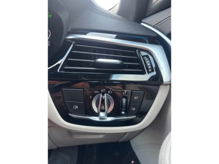 2022 BMW 5 Series 530e M Sport €38,950 thumbnail